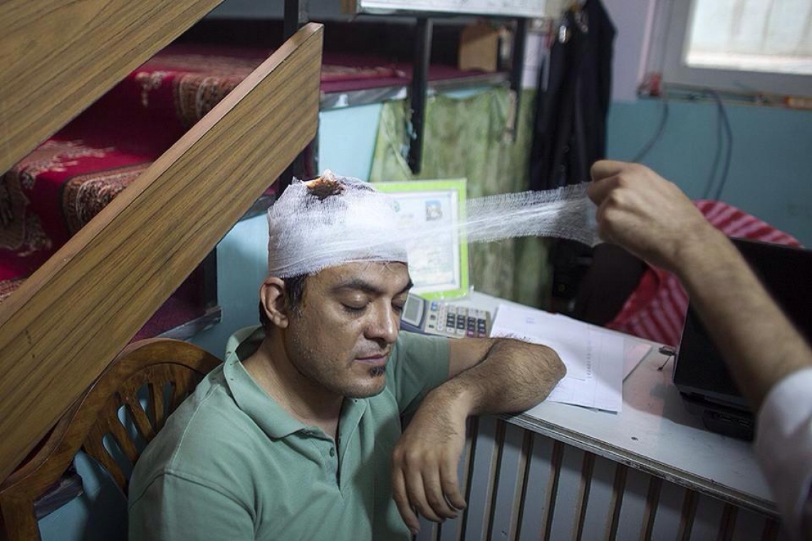 د عبداالله عبدالله د موټرو په کاروان باندې تروریستي حمله کې یو خبریال، یو عکاس او یو انځورګر ټپي شول.